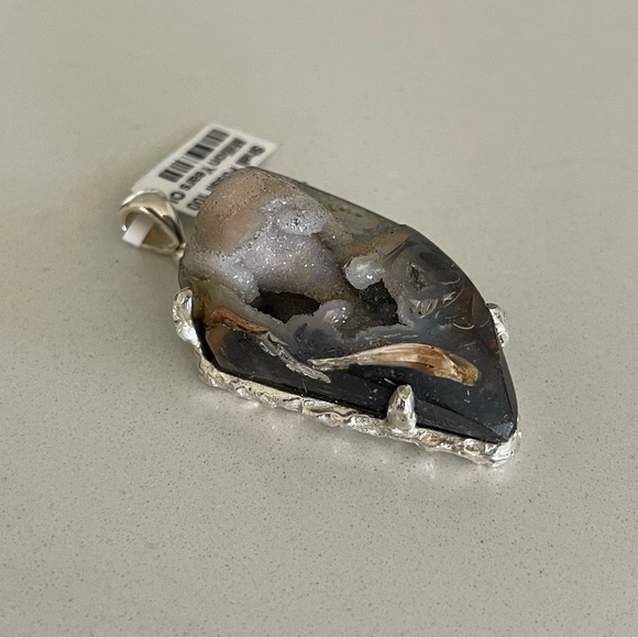 Unisex One of a Kind Shell Fossil 100 Million Years Old Pendant - Picture 9 of 12